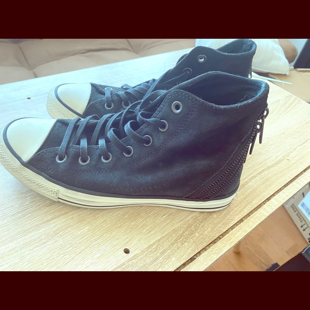All Star converse with back zipper